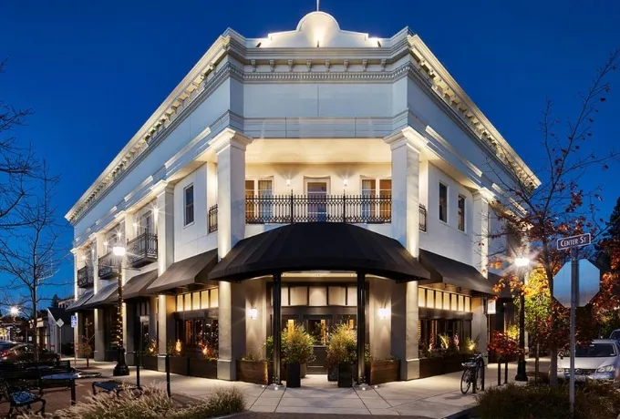 ソノマの宿泊付きレストラン